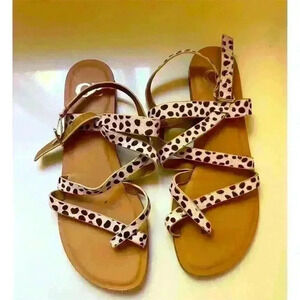 Gianni Bini Women's Sandals Size 8M Tan Polka Dot Strappy Flat Summer Casual